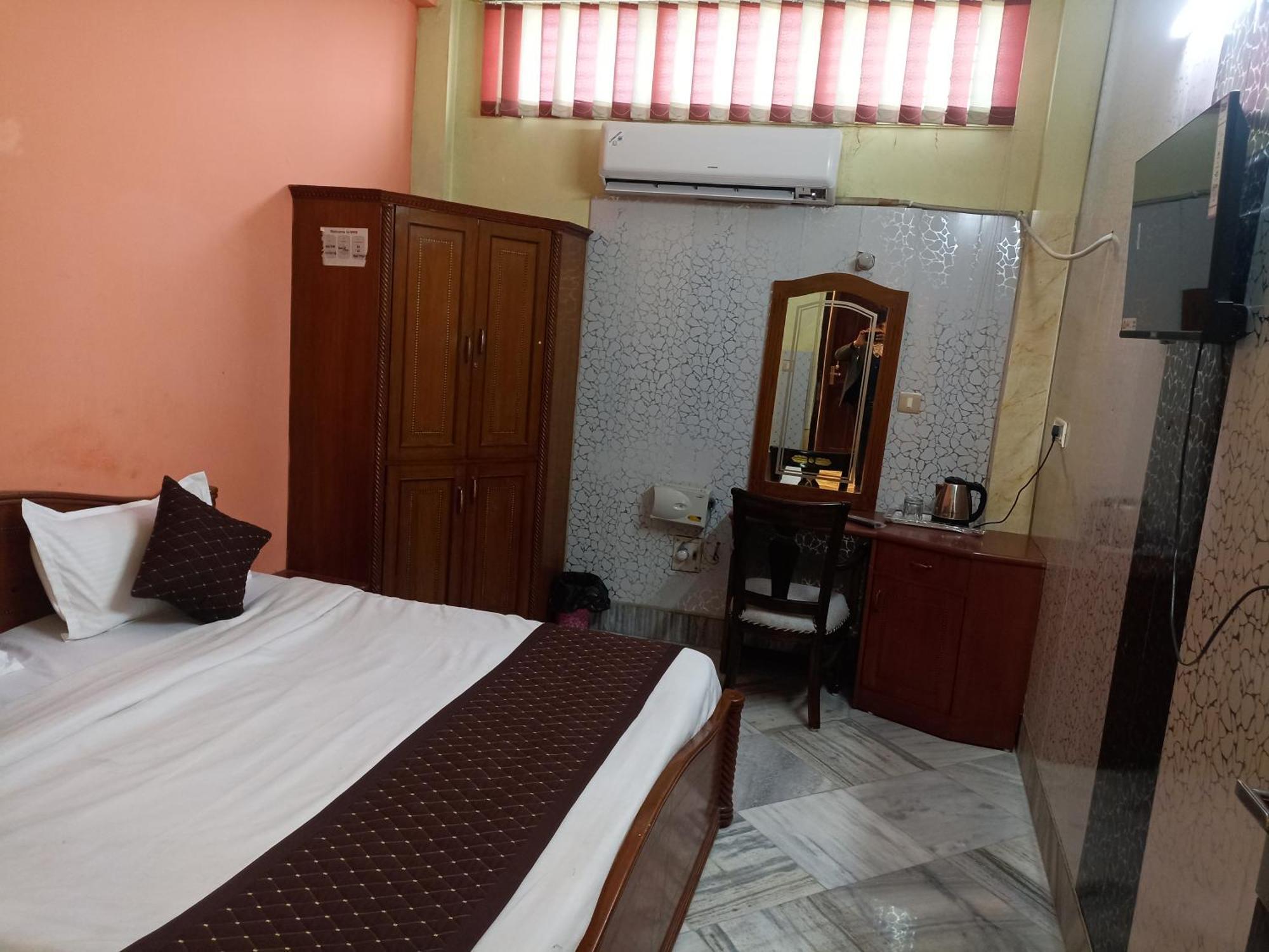 Hotel Riz فاراناسي المظهر الخارجي الصورة