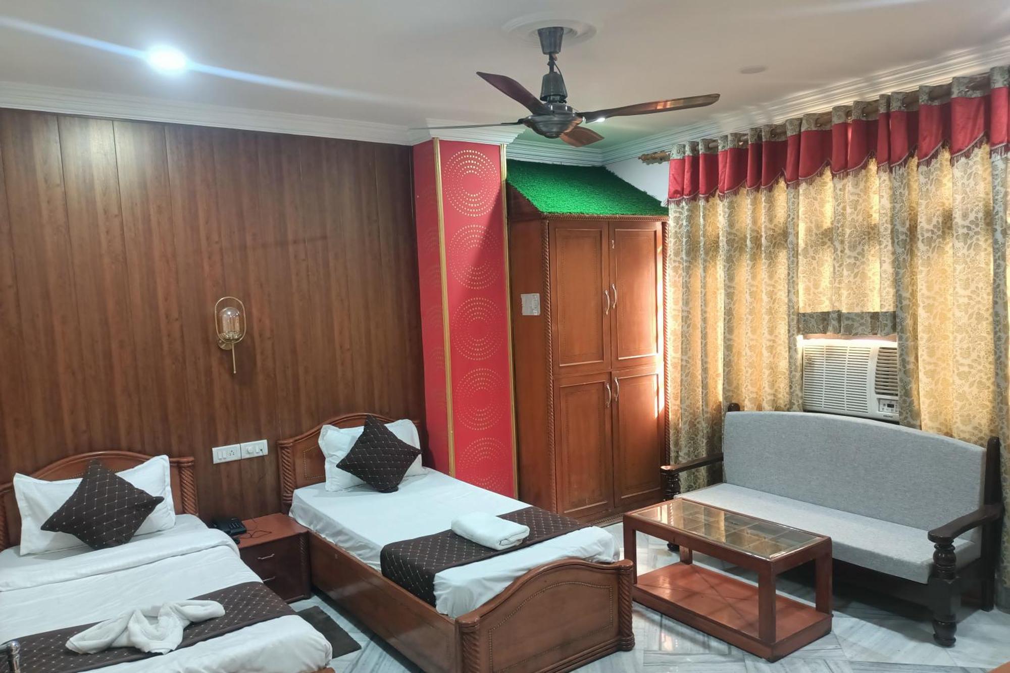 Hotel Riz فاراناسي المظهر الخارجي الصورة