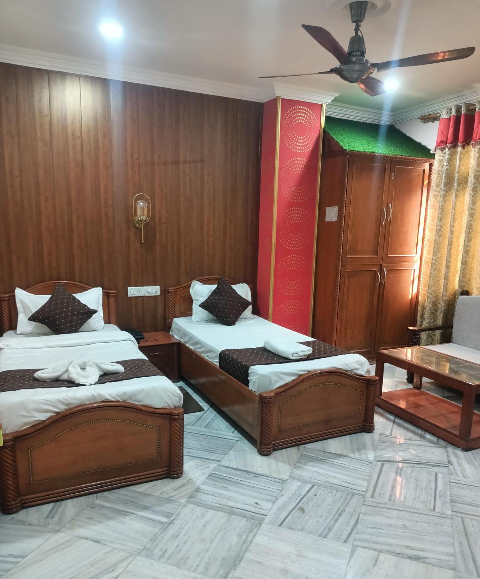 Hotel Riz فاراناسي المظهر الخارجي الصورة